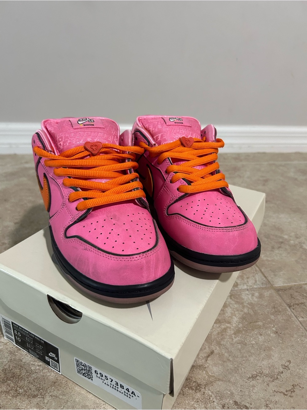 Nike SB Dunks - Powerpuff’s Blossom